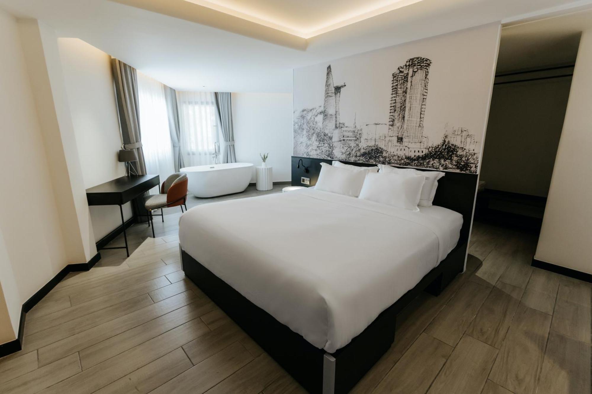 The Concept Hotel- City Center Хошимин Екстериор снимка