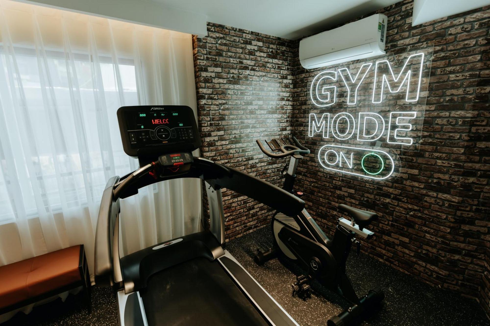 The Concept Hotel- City Center Хошимин Екстериор снимка